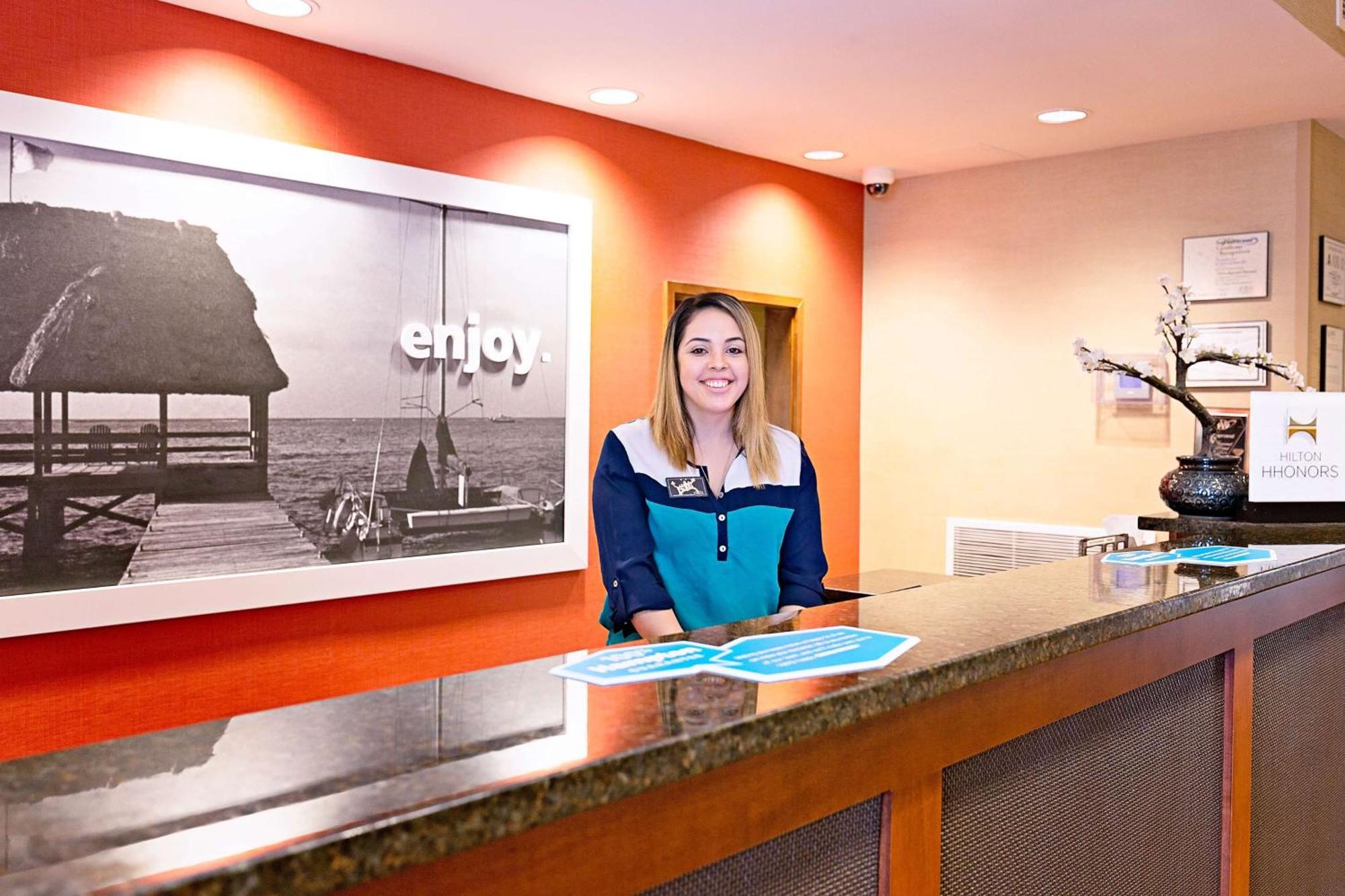 Hampton Inn & Suites Jacksonville Eksteriør billede