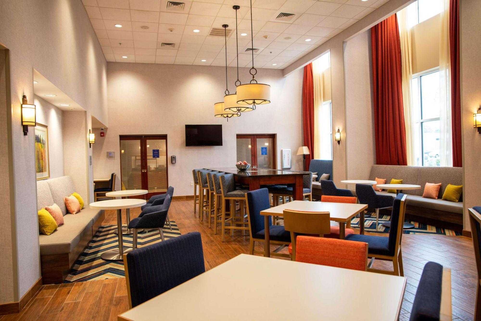 Hampton Inn & Suites Jacksonville Eksteriør billede